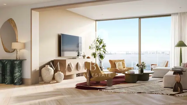 Beachfront | Luxurious Living | 3 BR + Maid thumbnail 9