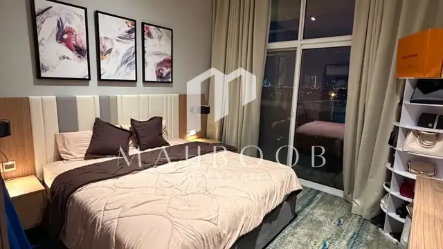 Dubai Frame View | Fully Furnished | Luxurious thumbnail 3