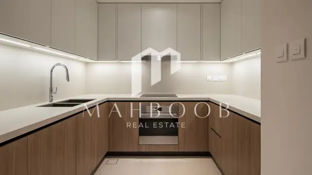 Near Metro | 2 Months Free | Sheikh Zayed Road thumbnail 6