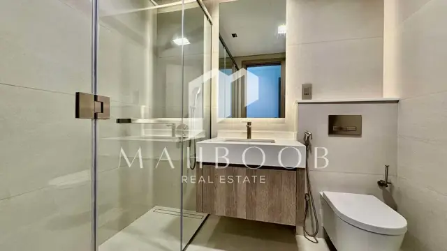 Sea & Canal View | Luxurious Unit | Handover Soon thumbnail 11