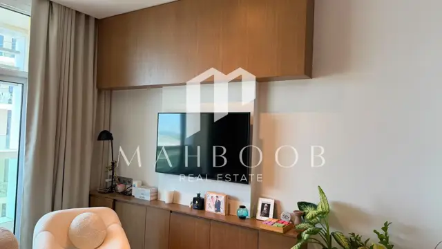 Dubai Frame View | Fully Furnished | Luxurious thumbnail 4