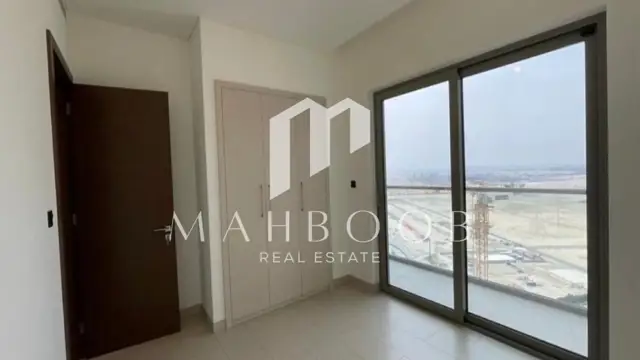 Vacant | Burj Khalifa View | Very High Floor thumbnail 5