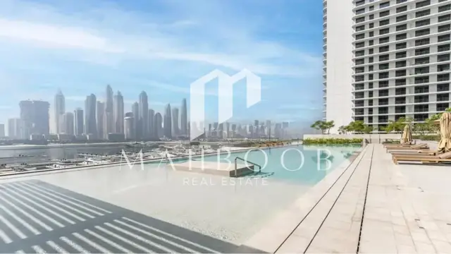 Urgent Sale | Ready & Vacant | 1 BR in Palace Beach Residence Tower 2 thumbnail 4