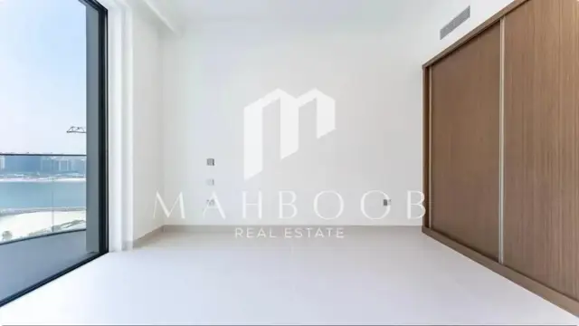 Urgent Sale | Ready & Vacant | 1 BR in Palace Beach Residence Tower 2 thumbnail 14