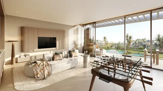 Bay Estate thumbnail 18